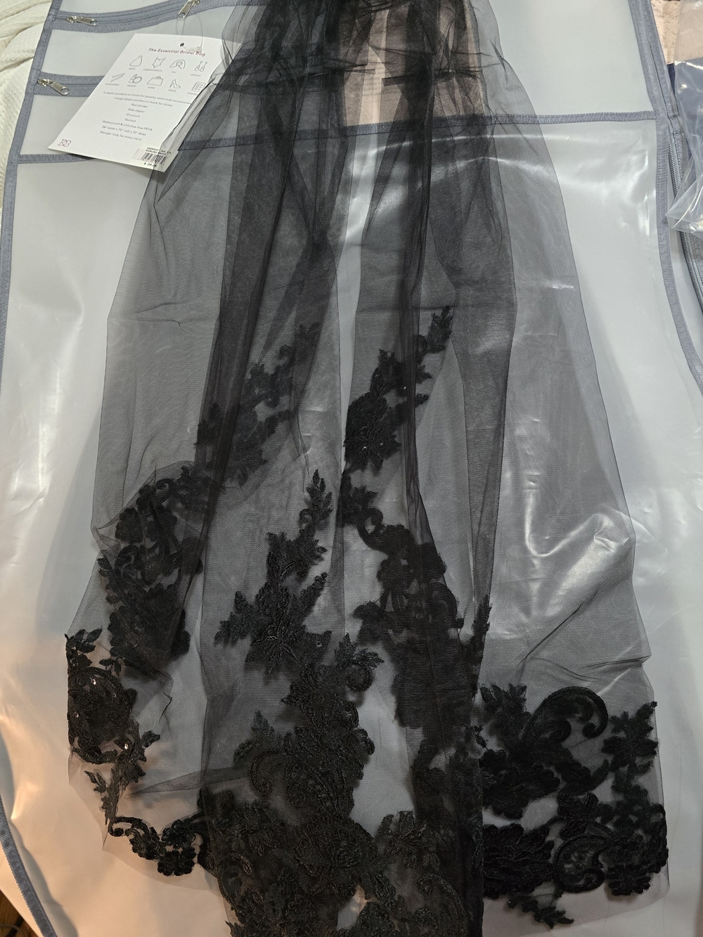 David's Bridal Black Lace Edge Bridal Veil